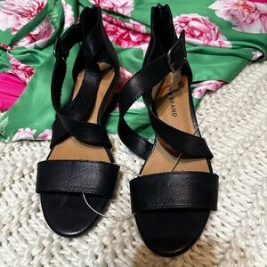 NWT Lucky brand wedge shoes. Black. Size 7